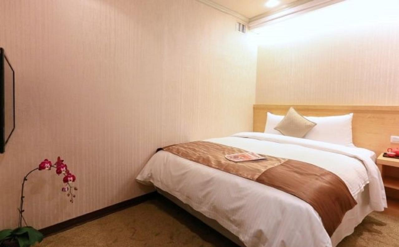 Red Cabin Inn Taipei Exterior foto
